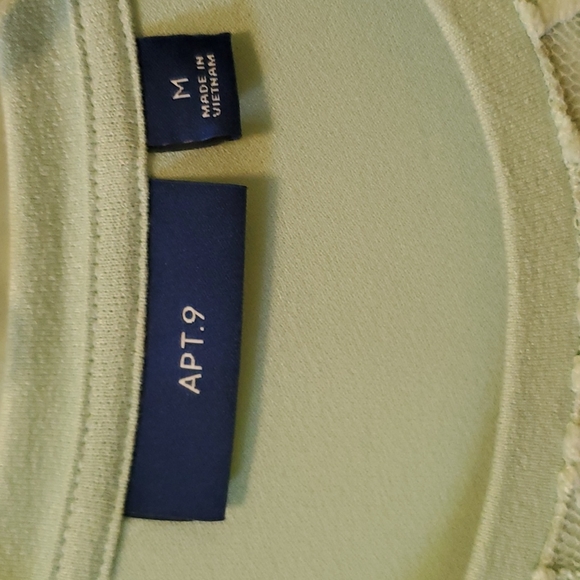 NWOT Apt 9 Lace Top - Picture 2 of 8